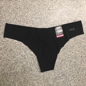 VS Sport No-Show Thong